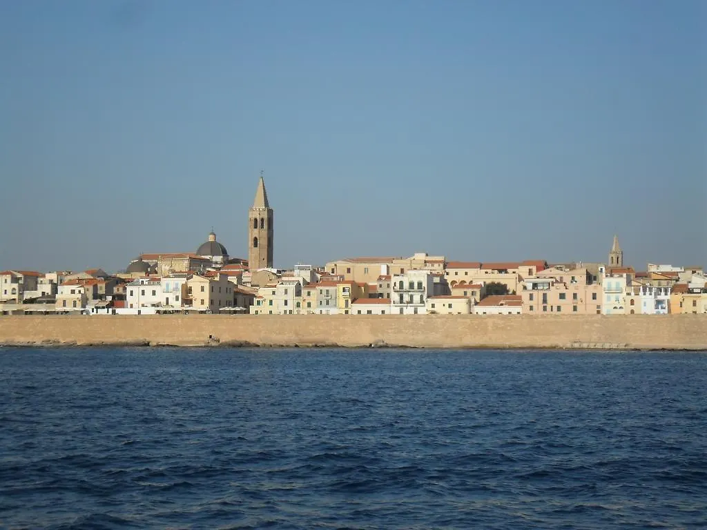 Oda ve Kahvaltı Alghero In